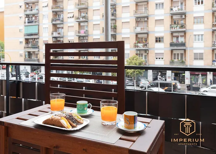 Apartment Imperium Consolae - 3 Bdrm, 200mt To Metro, Terrace, A-c *