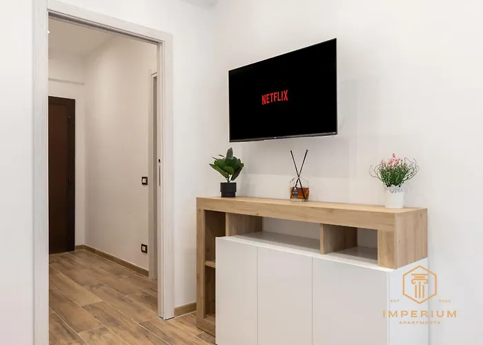 Imperium Consolae - 3 Bdrm, 200mt To Metro, Terrace, A-c Daire *
