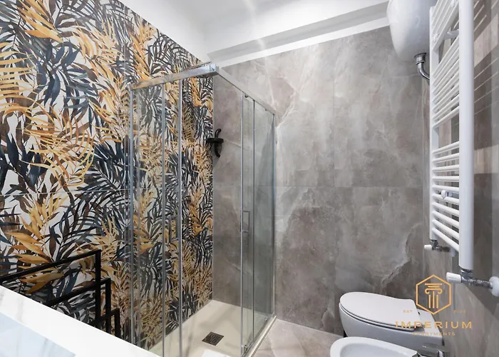 Apartment Imperium Consolae - 3 Bdrm, 200mt To Metro, Terrace, A-c *