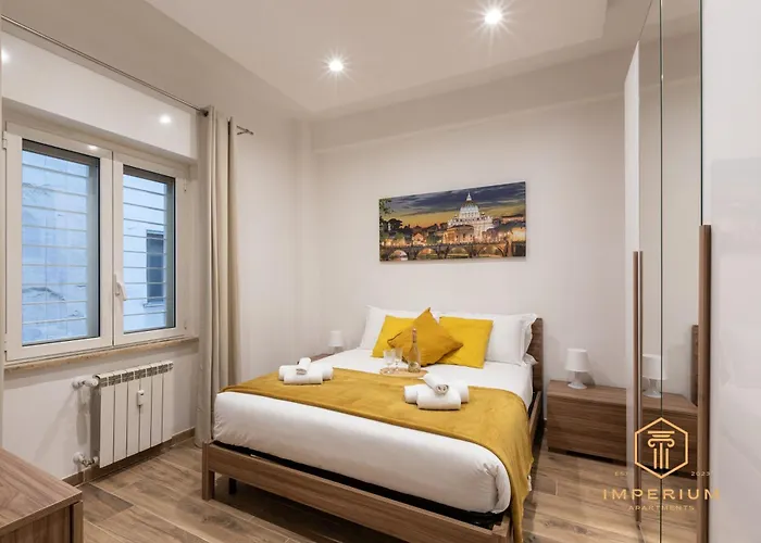 Imperium Consolae - 3 Bdrm, 200mt To Metro, Terrace, A-c Apartment Rome