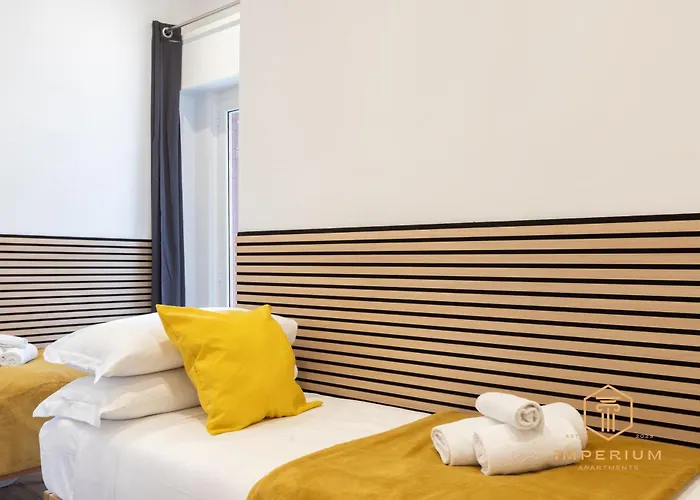 Imperium Consolae - 3 Bdrm, 200mt To Metro, Terrace, A-c * Rome